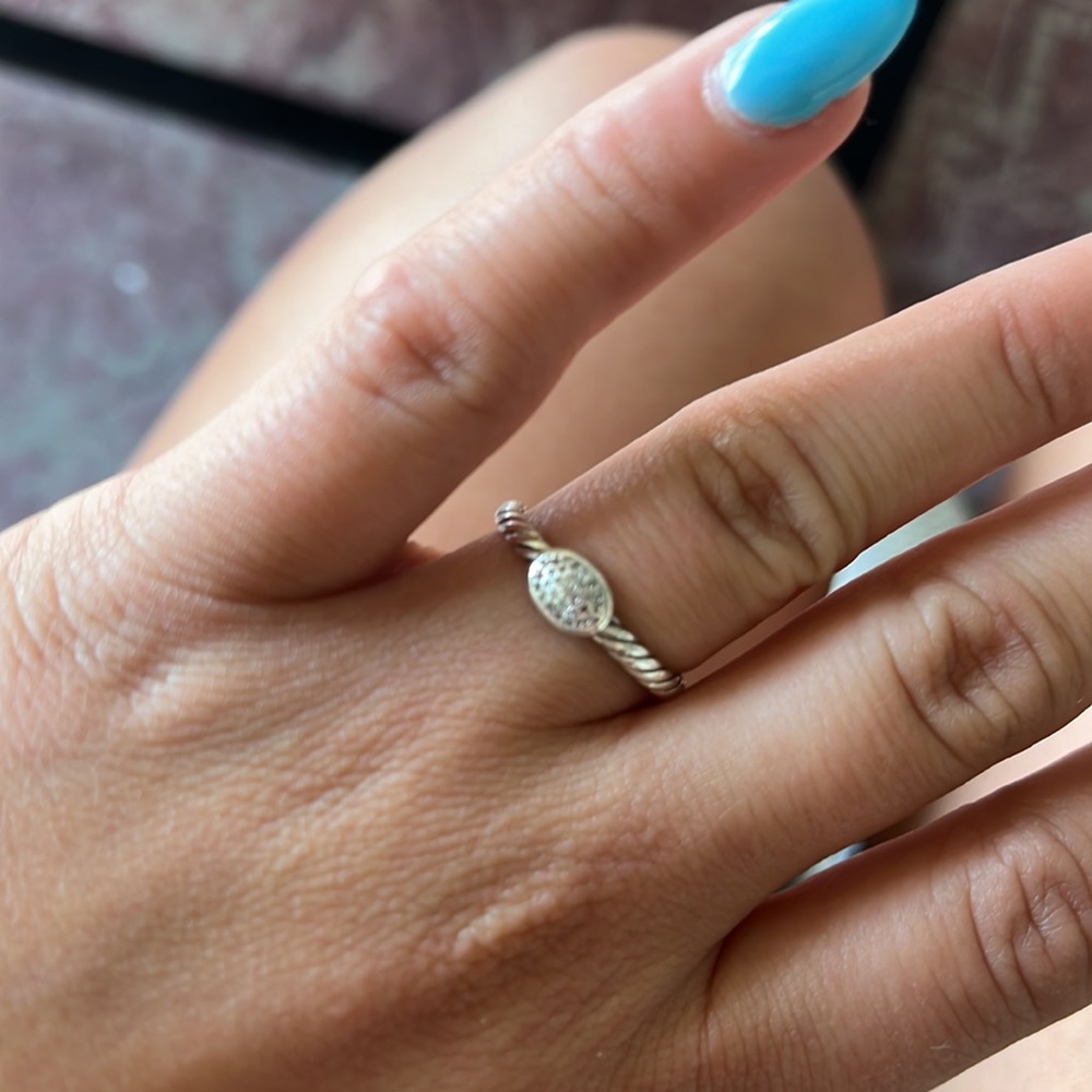 David Yurman Ring - Picture 5 of 6